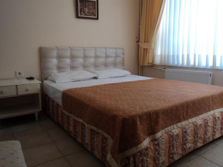 Yavuz Hotel Ankara Bagian luar foto
